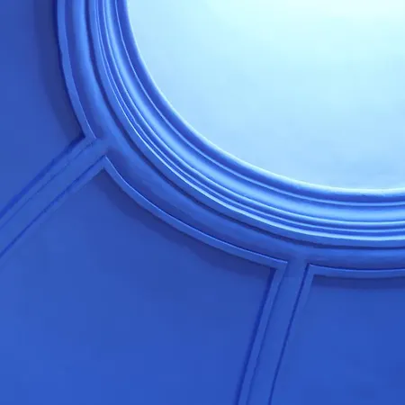Отель De La Moneda 4*