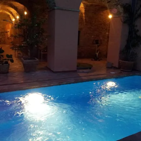De La Moneda Hotel